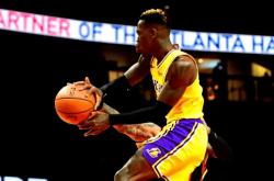 德国队夺得欧锦赛冠军，施罗德一成就远超诺维斯基，湖人后悔了吗