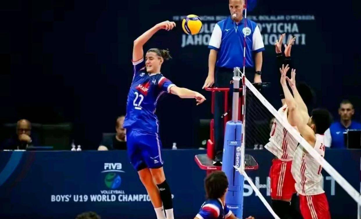 队长丁浩成18分 中国U19男排3-2击败卫冕冠军法国队