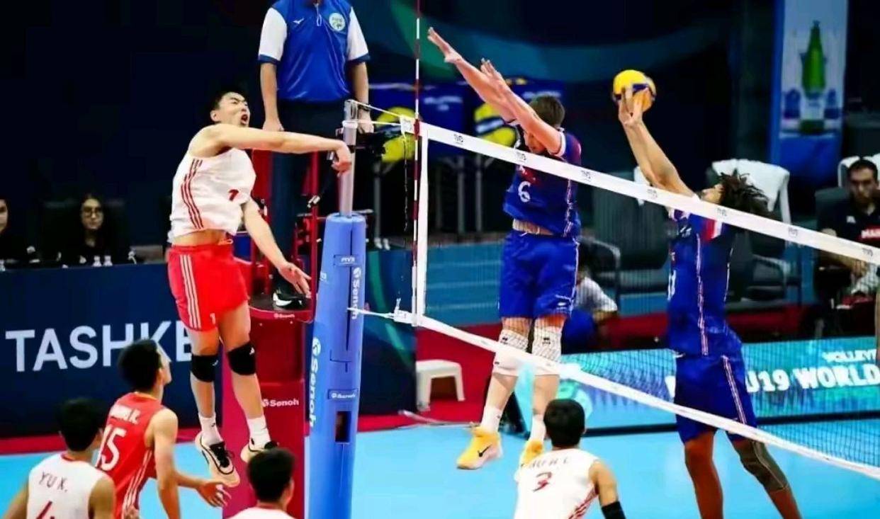 队长丁浩成18分 中国U19男排3-2击败卫冕冠军法国队