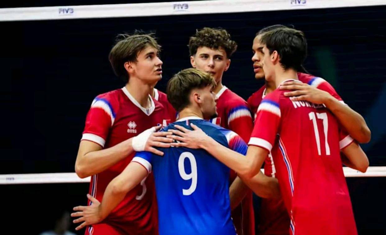 队长丁浩成18分 中国U19男排3-2击败卫冕冠军法国队