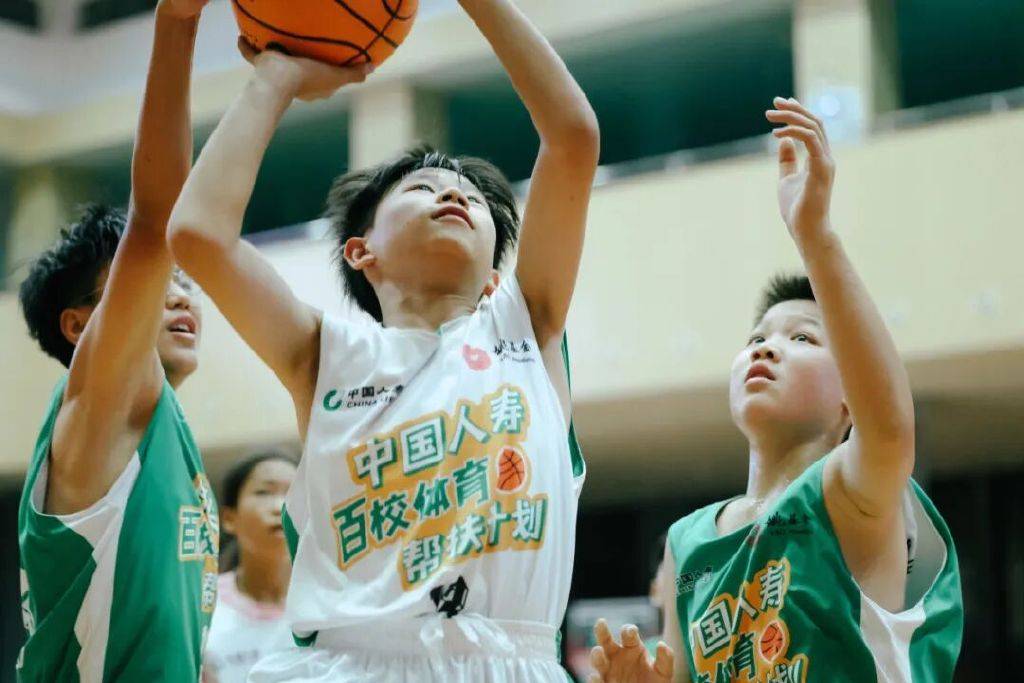 国寿同行！篮球少年圆梦之旅