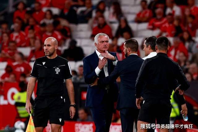 安切洛蒂自传里耿耿于怀穆里尼奥国米击败切尔西，老板真难伺候！