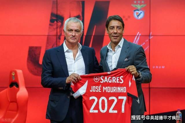 安切洛蒂自传里耿耿于怀穆里尼奥国米击败切尔西，老板真难伺候！