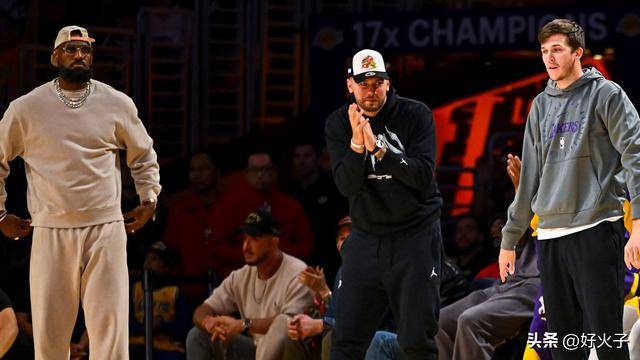 期待，湖人队东契奇和里夫斯大力支持勒布朗詹姆斯延长职业生涯