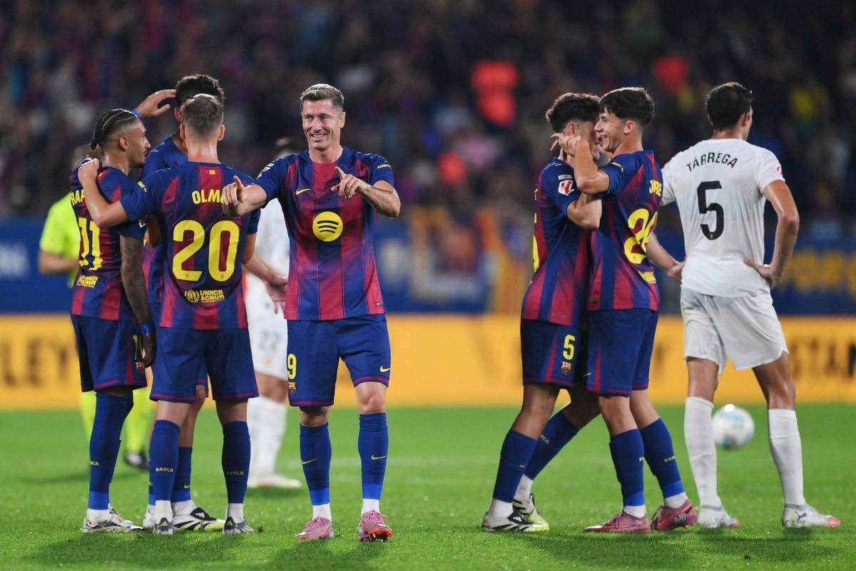 今日足球：皇家马德里vs巴塞罗那、费耶诺德vsPSV埃因霍温