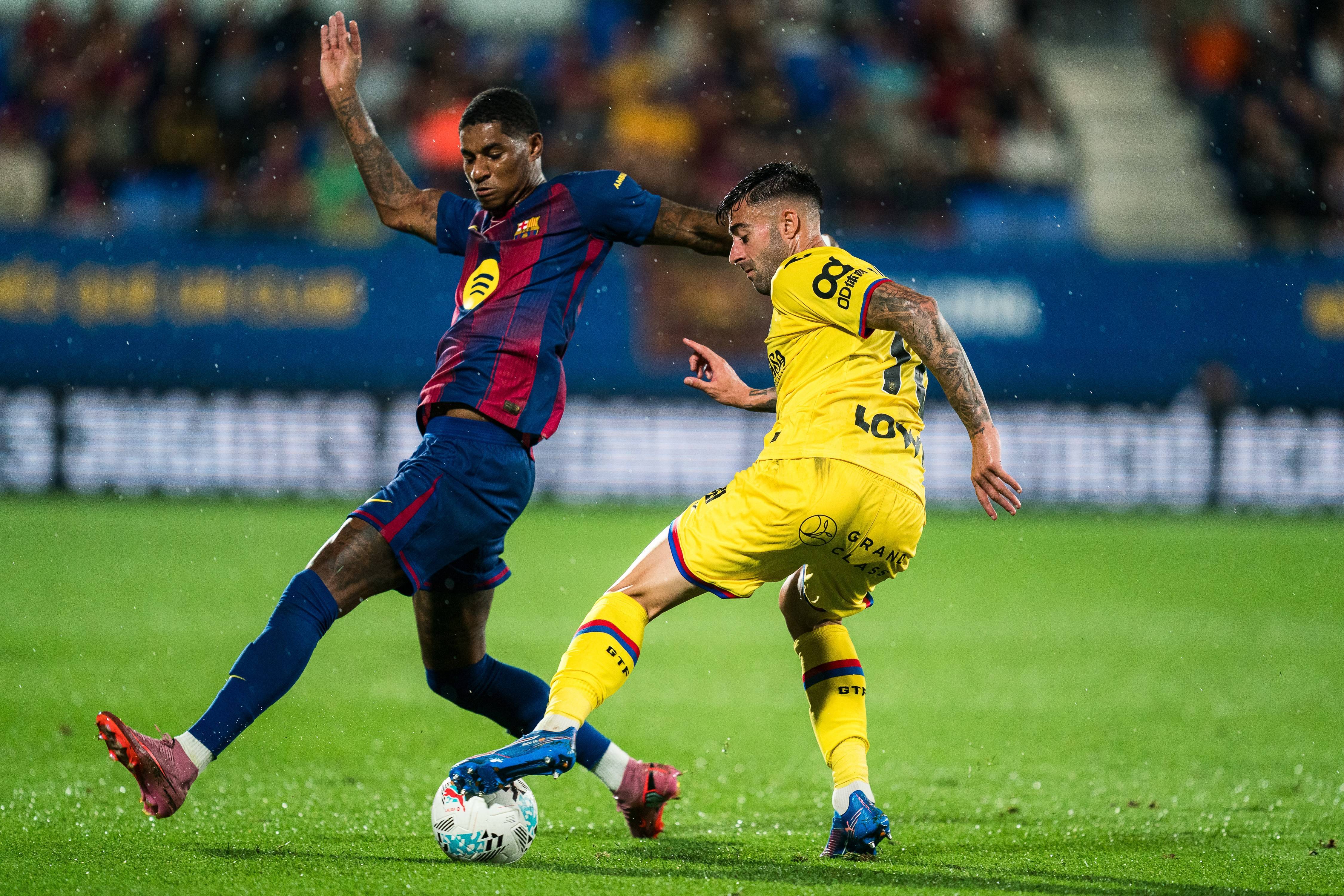 西甲|费兰·托雷斯独中两元 巴萨轻取赫塔菲