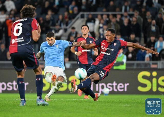 足球丨意甲：拉齐奥胜卡利亚里