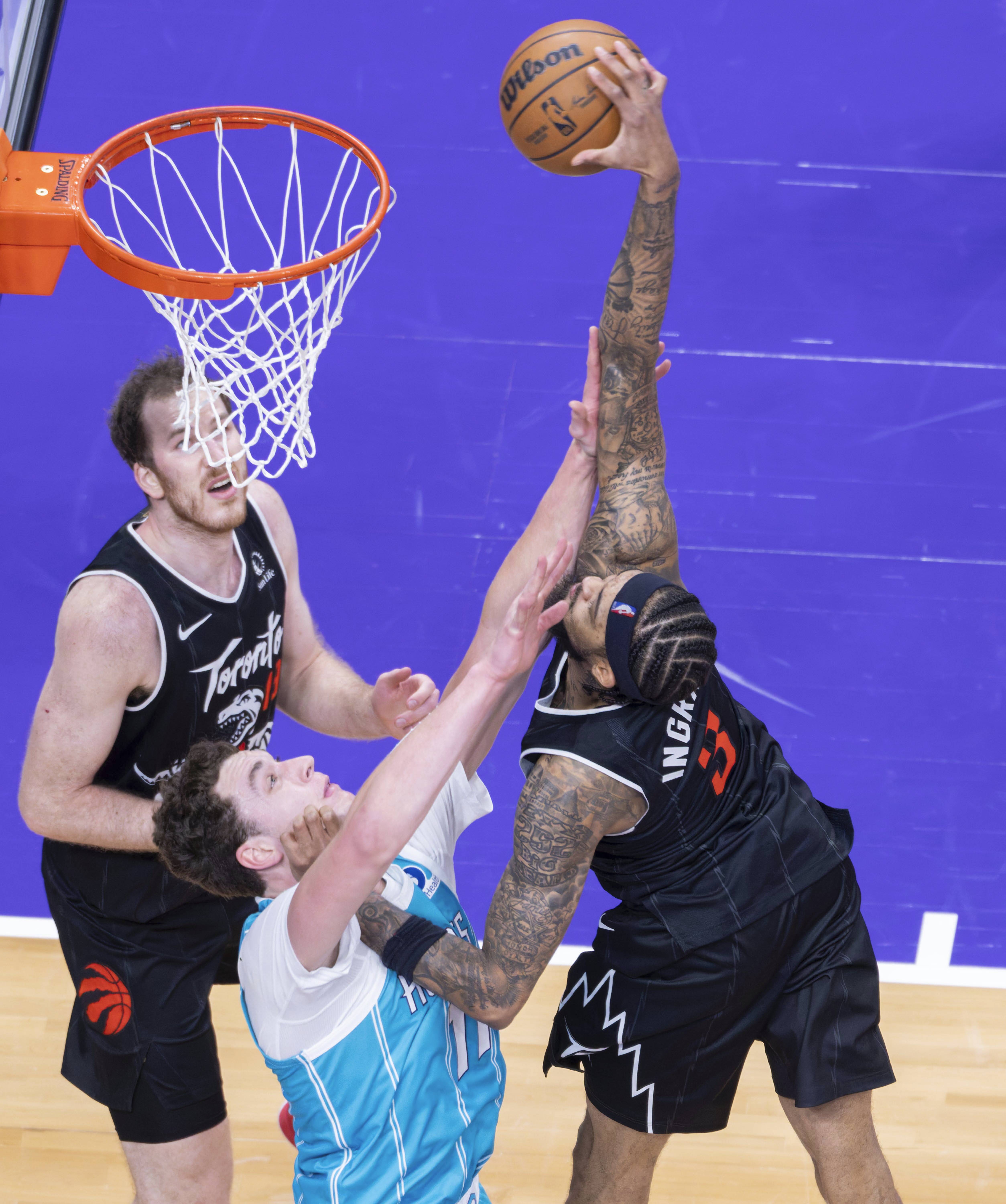 （体育）篮球——NBA常规赛：猛龙胜黄蜂